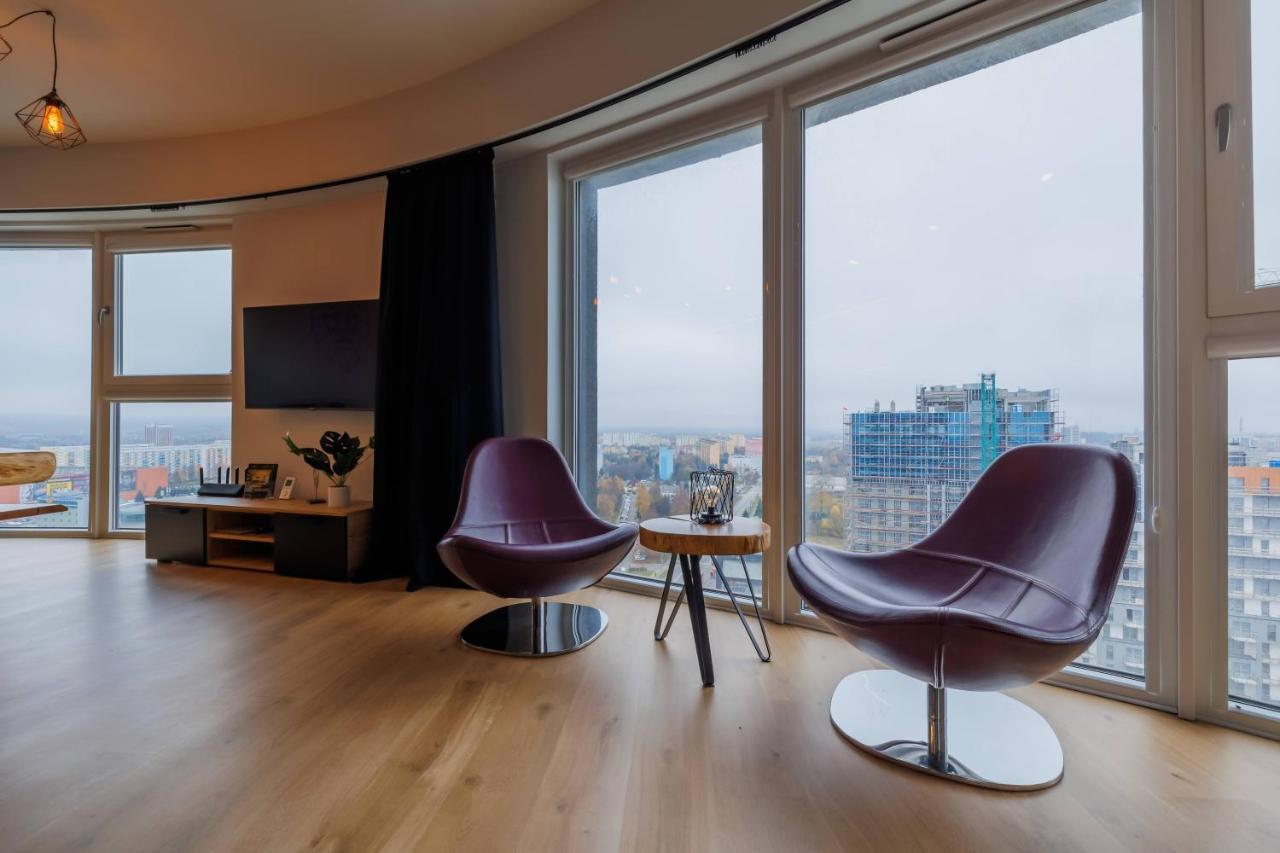 Panorama Capital Black Rzeszow Ngoại thất bức ảnh