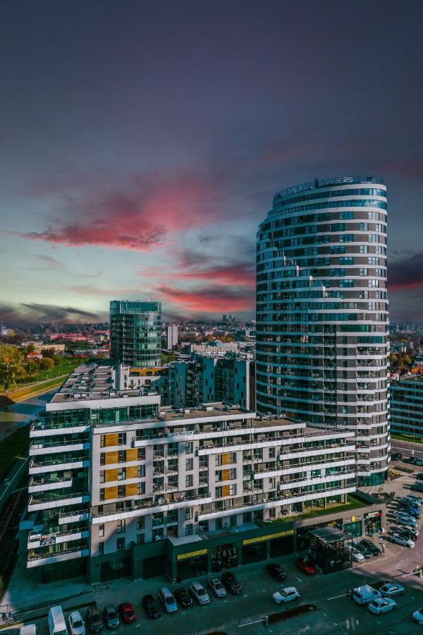 Panorama Capital Black Rzeszow Ngoại thất bức ảnh